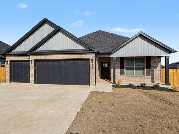 7842 Scenic Valley Avenue, Springdale, AR 72762