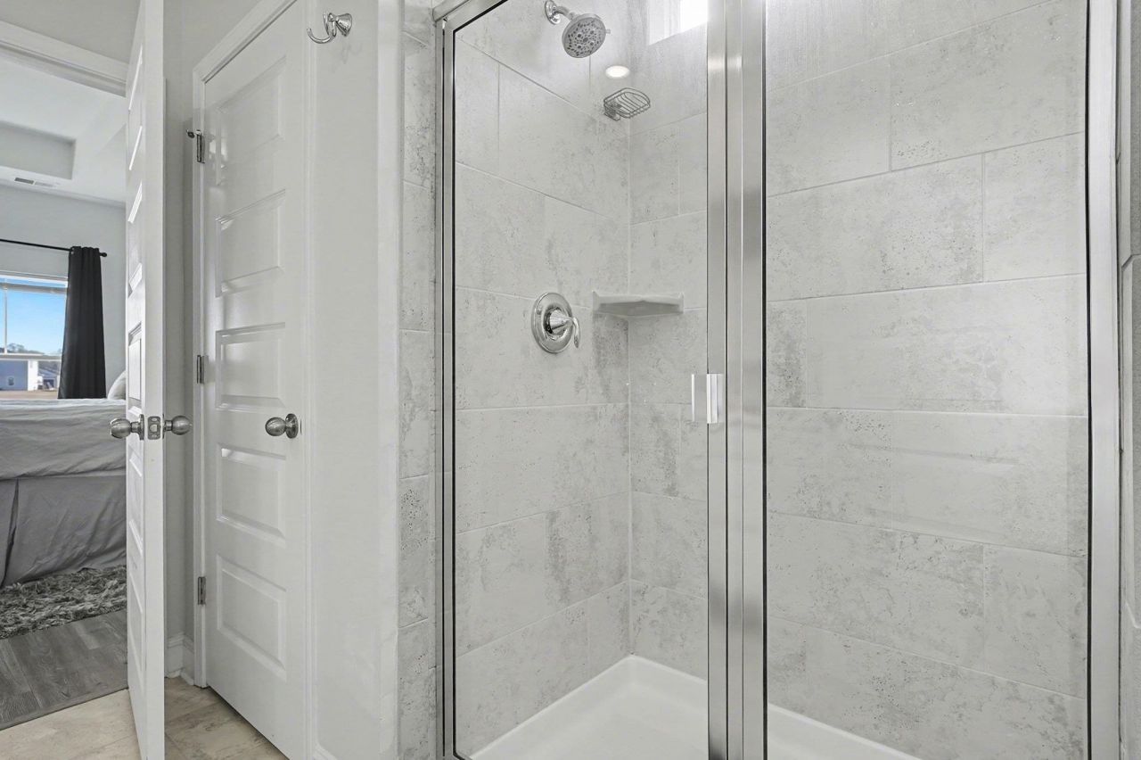 780 Harrison Mill St. Photo 17