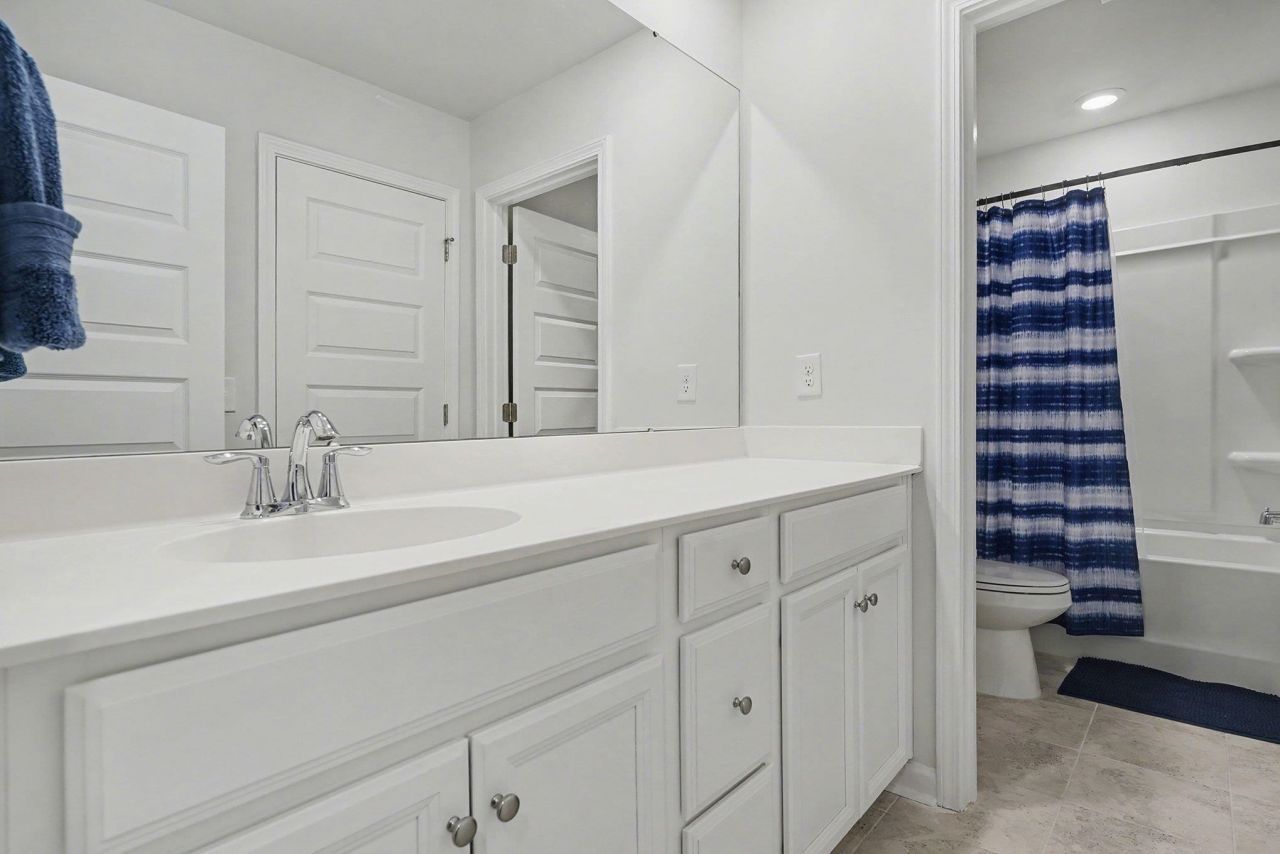 780 Harrison Mill St. Photo 22