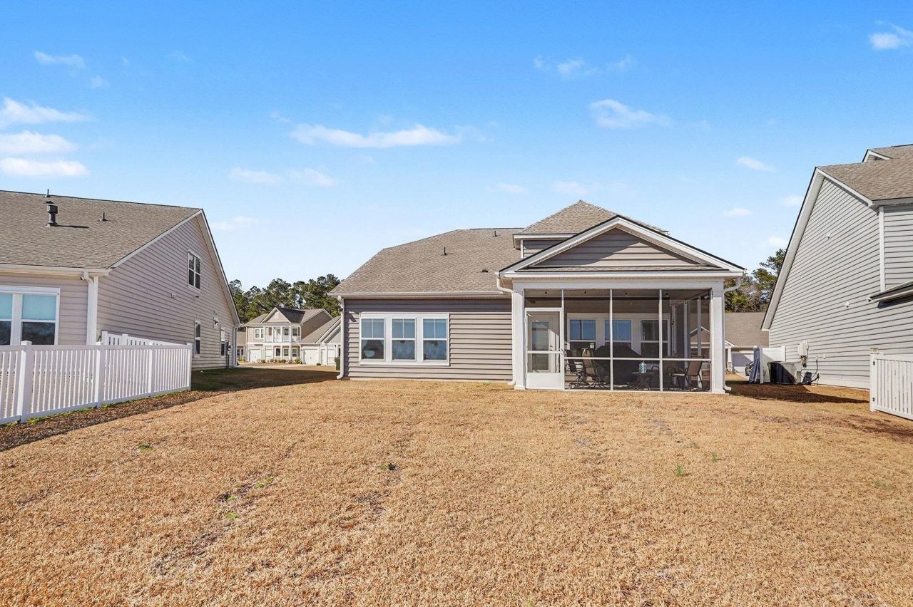 780 Harrison Mill St. Photo 29