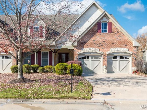 1221 Silver Fern Drive, Lake St Louis, MO 63367