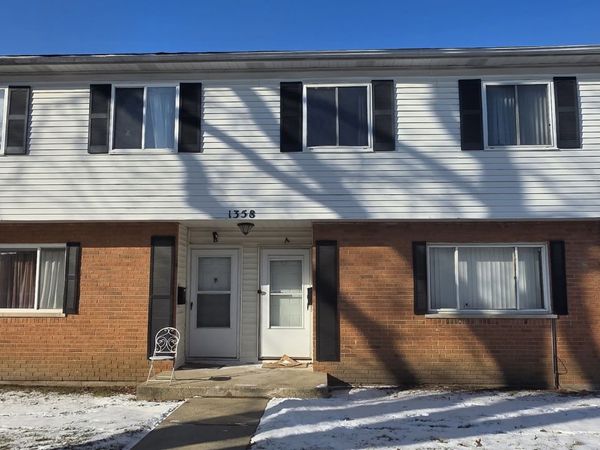 1358 MONOMOY Street, Unit A, Aurora, IL 60506