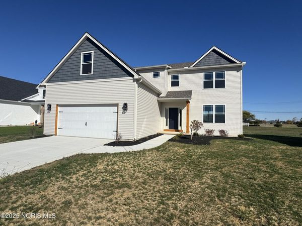 1924 Caleb Court, Waterville, OH 43566