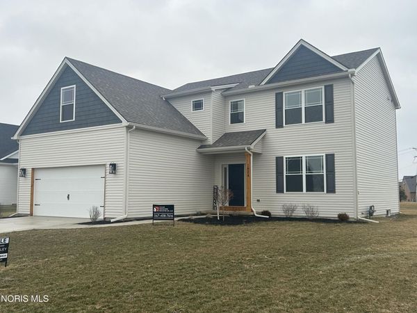 1924 Caleb Court, Waterville, OH 43566