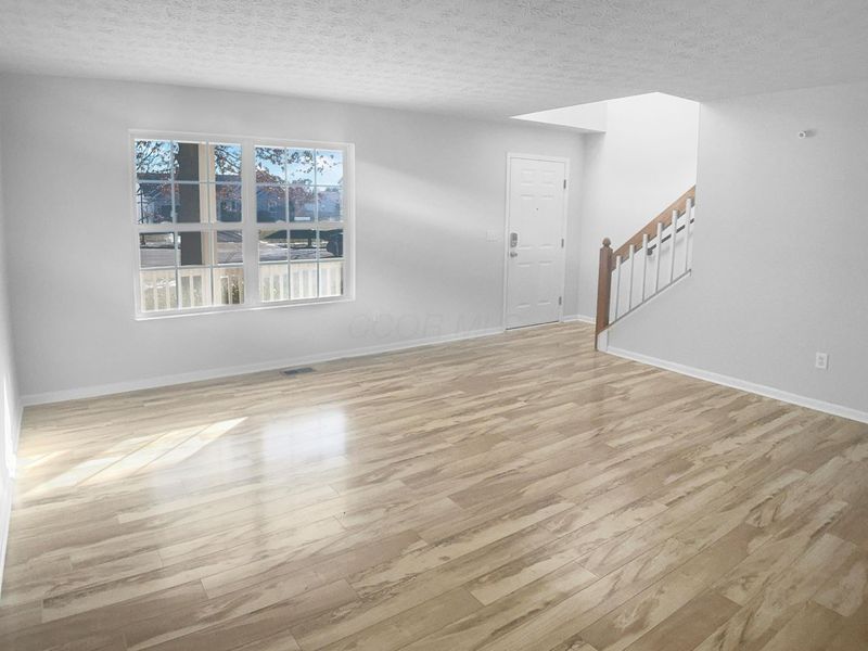 960 Lakeland Drive, Westerville, OH 43081 Photo 3