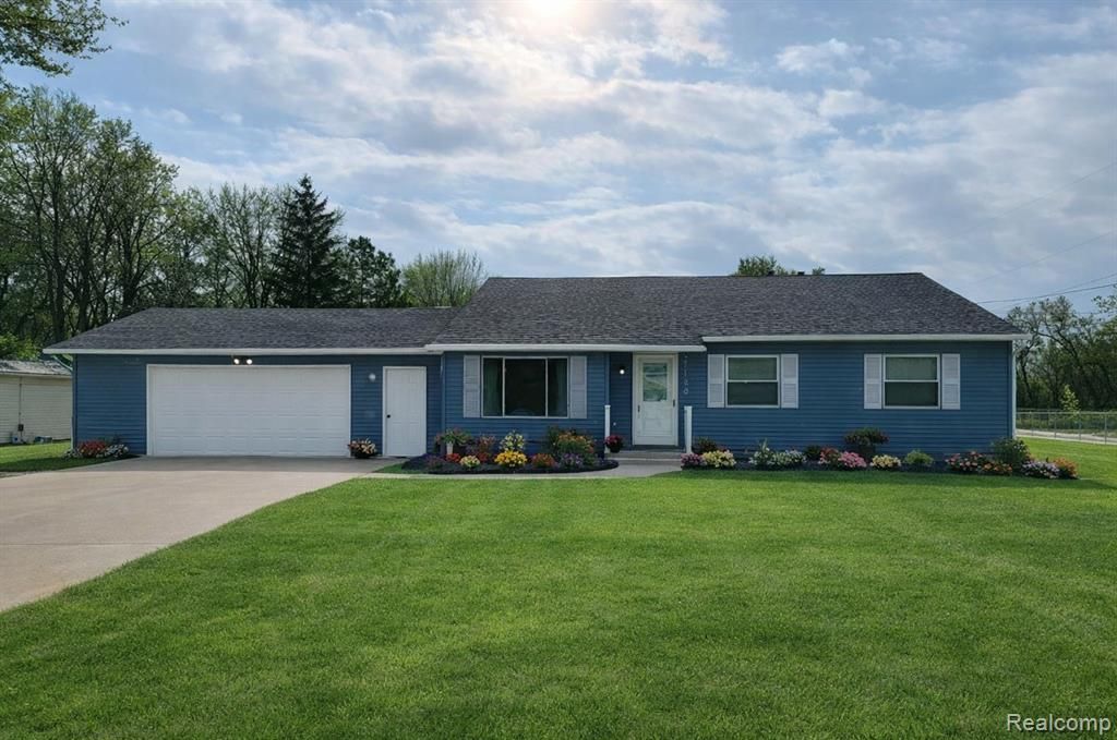 7120 Lapeer Road, Davison Township, MI 48423 Main Photo