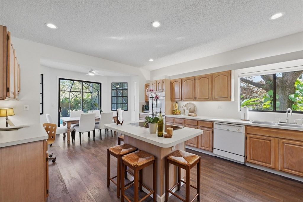 7720 W Upper Ridge Drive, Parkland, FL 33067 Photo