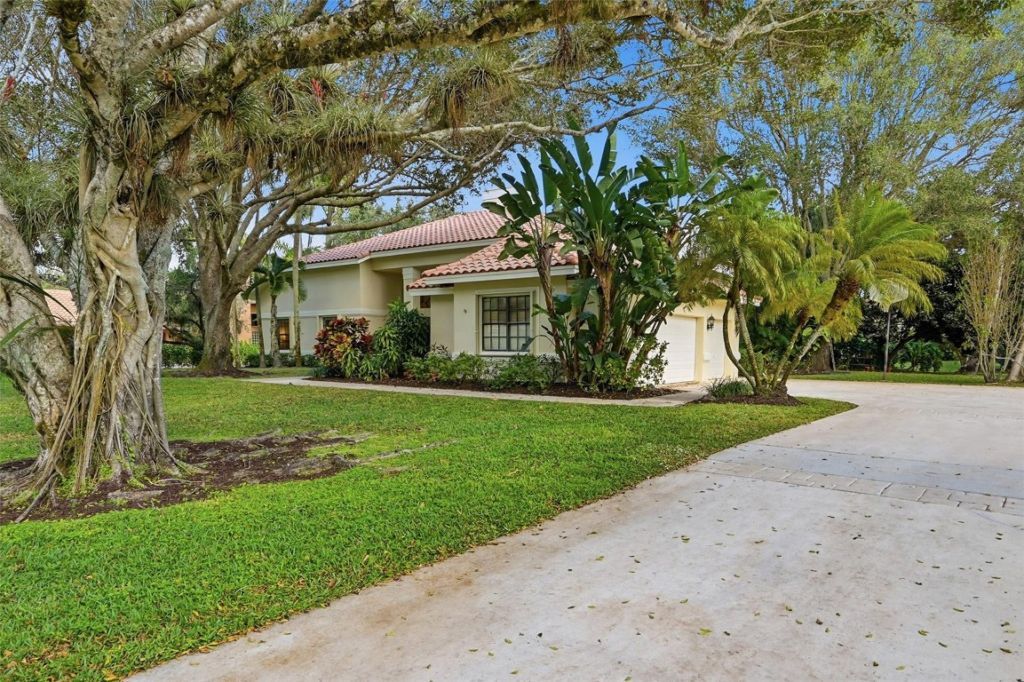 7720 W Upper Ridge Drive, Parkland, FL 33067 Photo