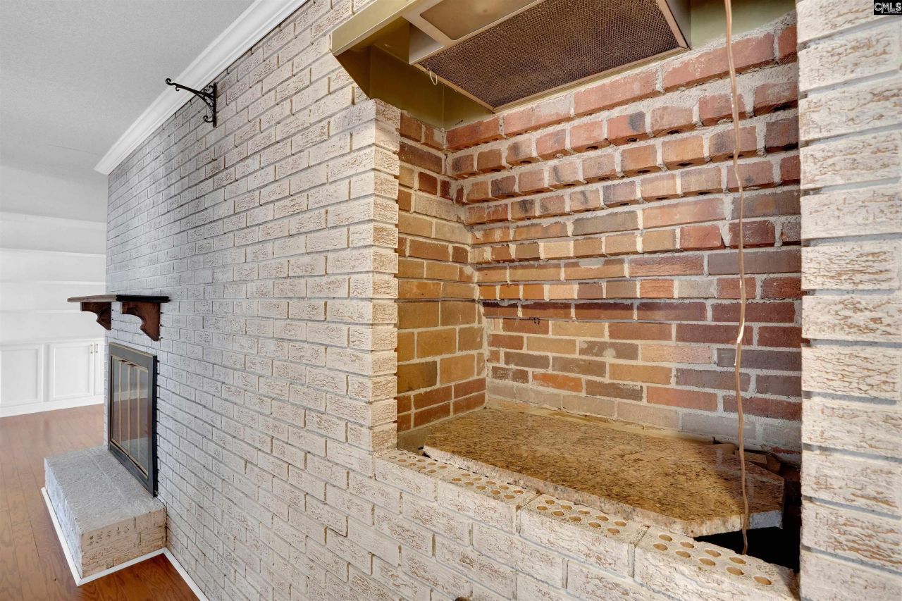 2201 Chappelle Street Photo 20