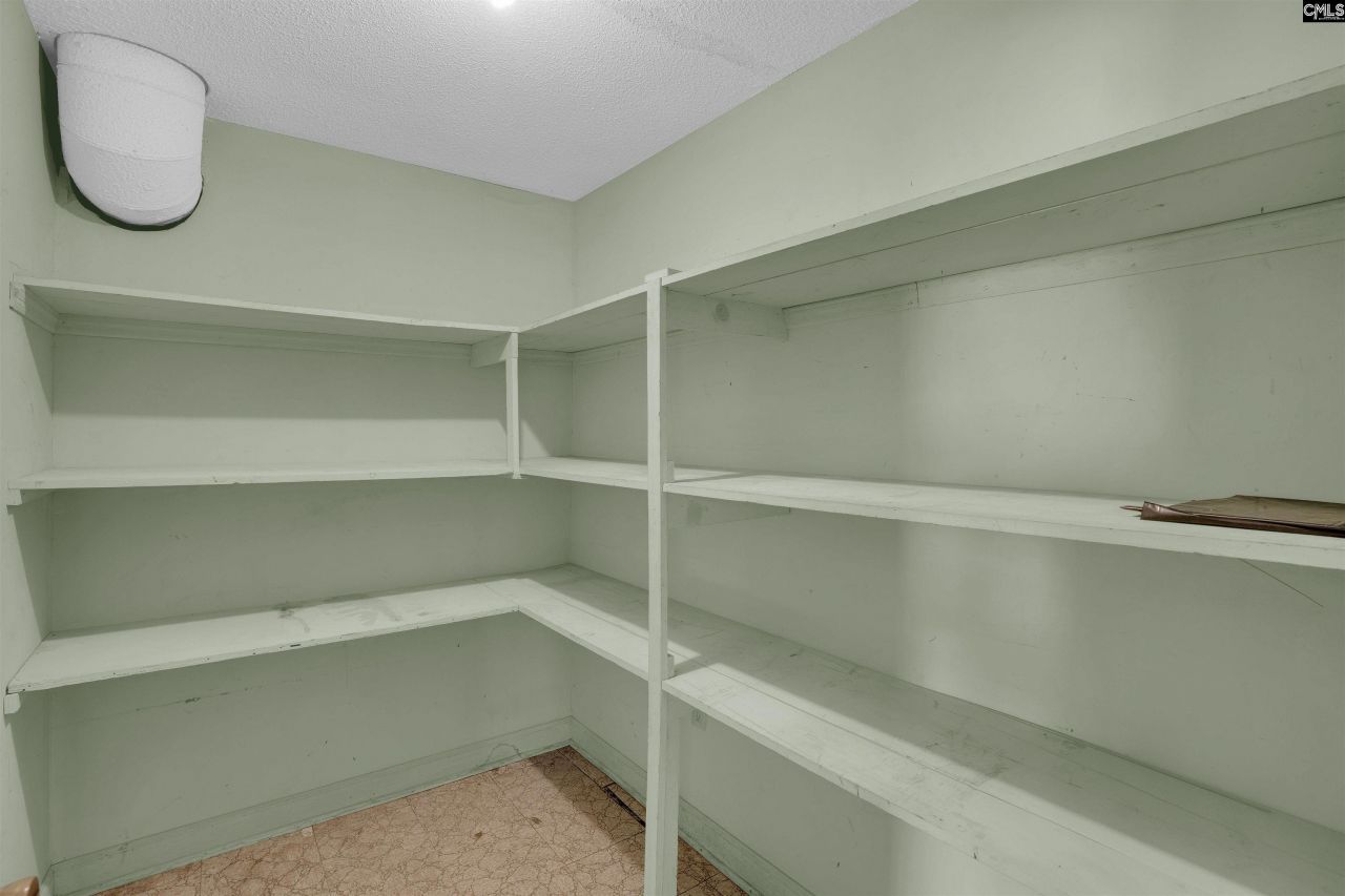 2201 Chappelle Street Photo 44