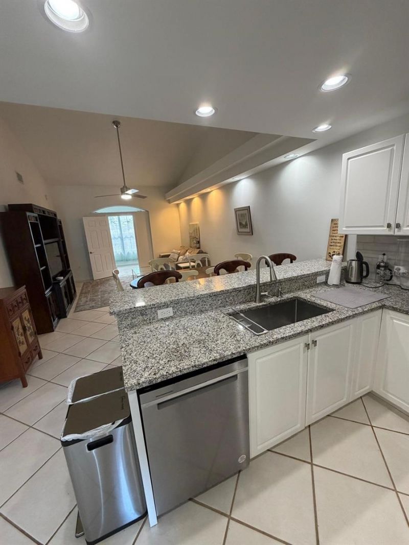 3706 54th Drive W, Unit 203, Bradenton, FL 34210 Photo