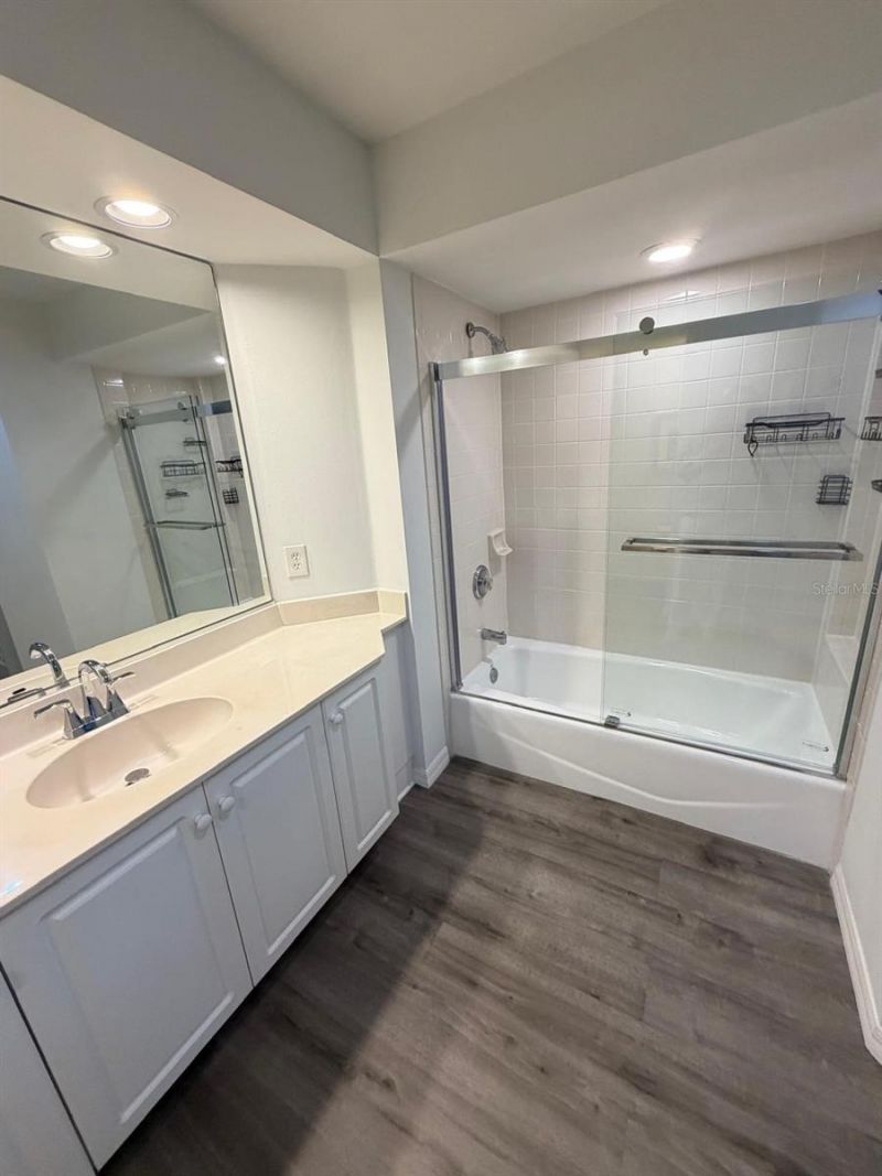 3706 54th Drive W, Unit 203, Bradenton, FL 34210 Photo