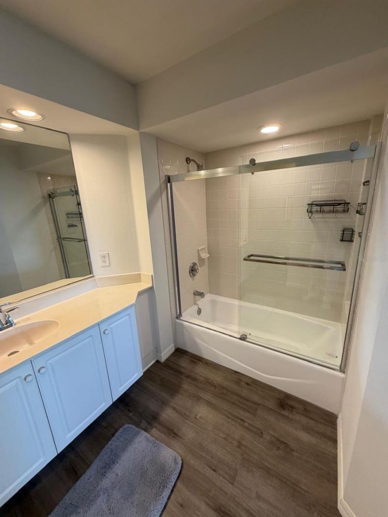 3706 54th Drive W, Unit 203, Bradenton, FL 34210 Photo