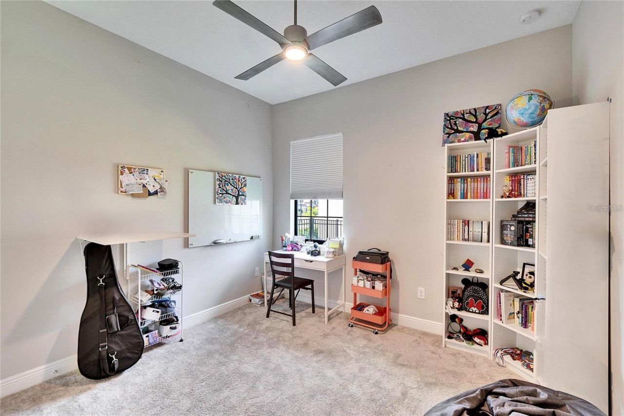 10304 Meadowrun Drive, Lithia, FL 33547 Photo