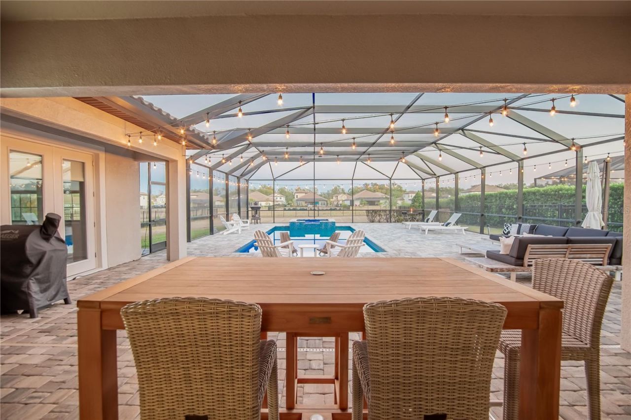 10304 Meadowrun Drive, Lithia, FL 33547 Photo