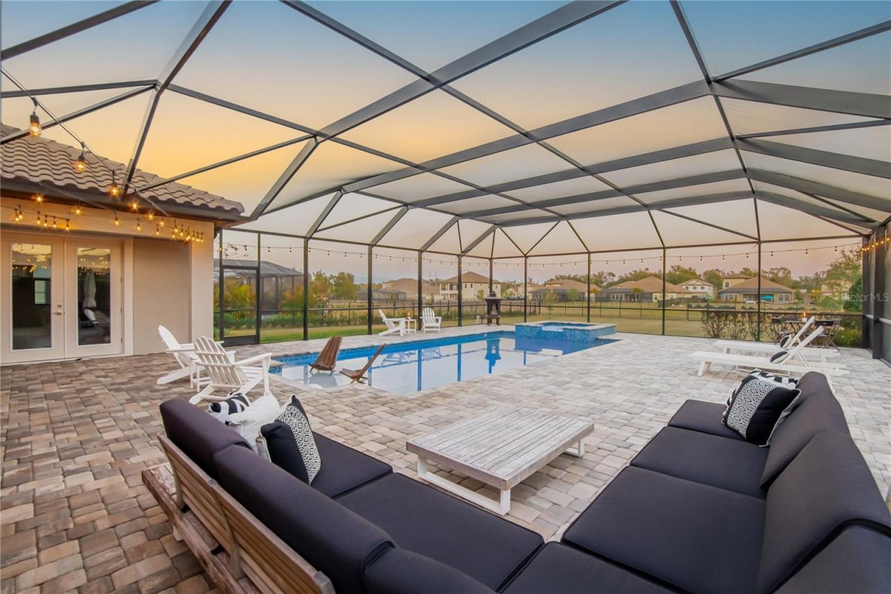 10304 Meadowrun Drive, Lithia, FL 33547 Photo