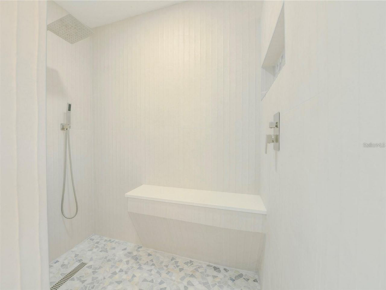 6400 Mockingbird Way S, Saint Petersburg, FL 33707 Photo