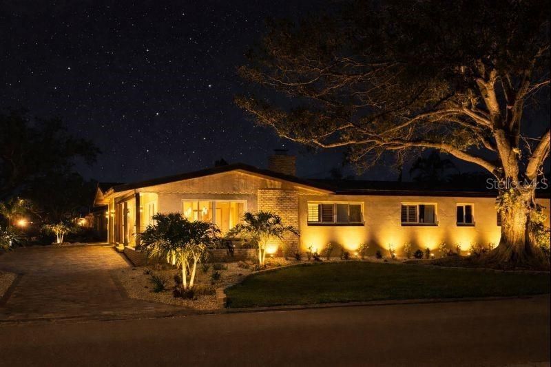 6400 Mockingbird Way S, Saint Petersburg, FL 33707 Photo