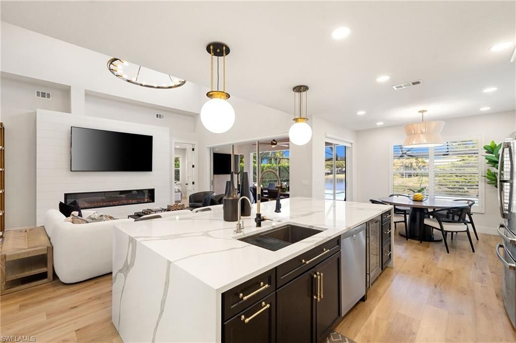 6968 Burnt Sienna Cir, Naples, FL 34109 Photo