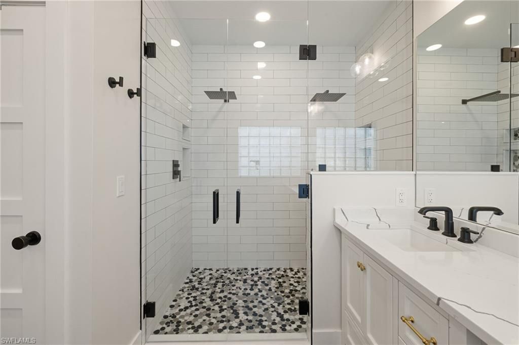 6968 Burnt Sienna Cir, Naples, FL 34109 Photo