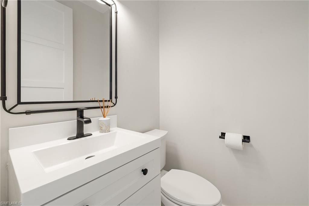 6968 Burnt Sienna Cir, Naples, FL 34109 Photo