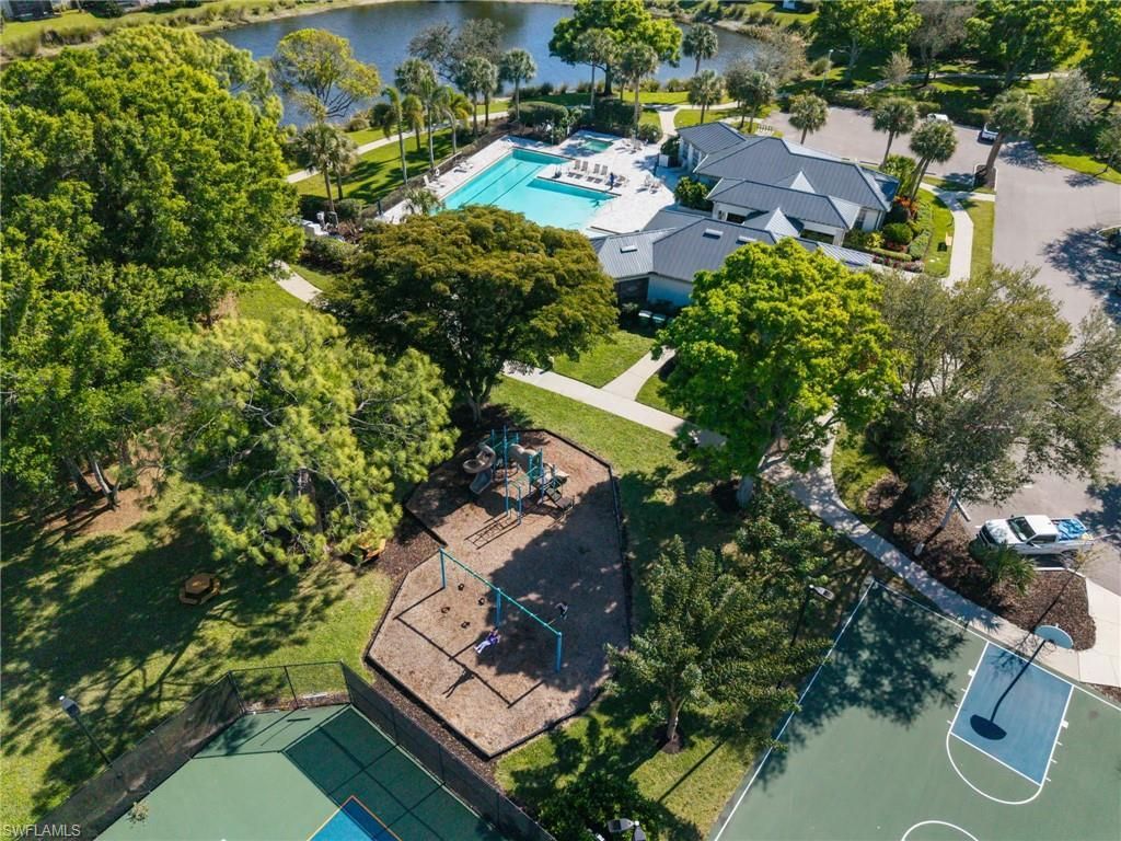 6968 Burnt Sienna Cir, Naples, FL 34109 Photo