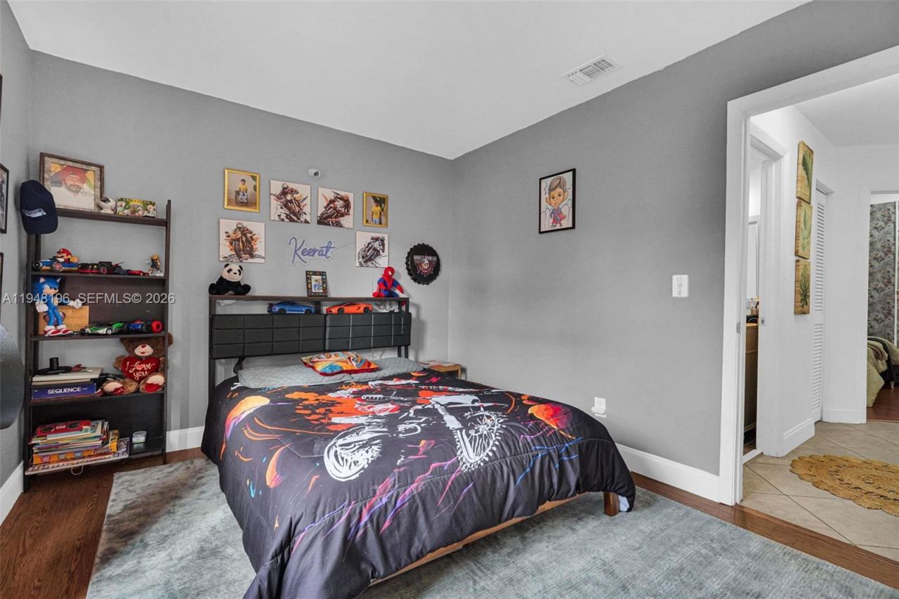 1975 NW 191st Ave, Pembroke Pines, FL 33029 Photo