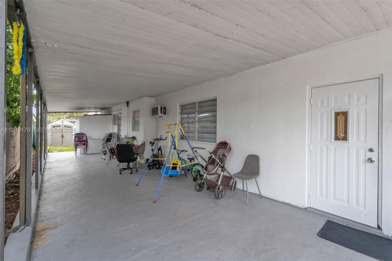 1829 NW 31st Ave, Miami, FL 33125 Photo