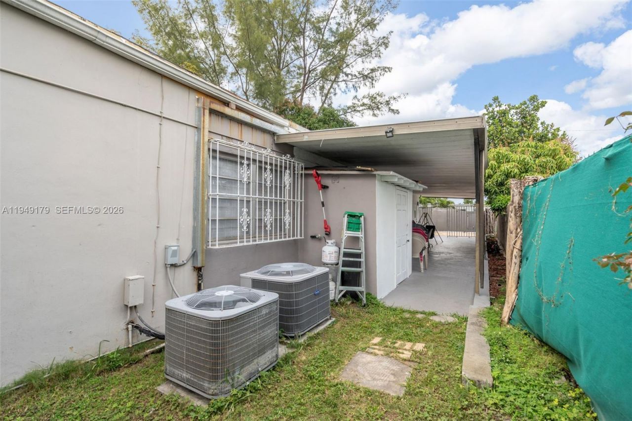 1829 NW 31st Ave, Miami, FL 33125 Photo