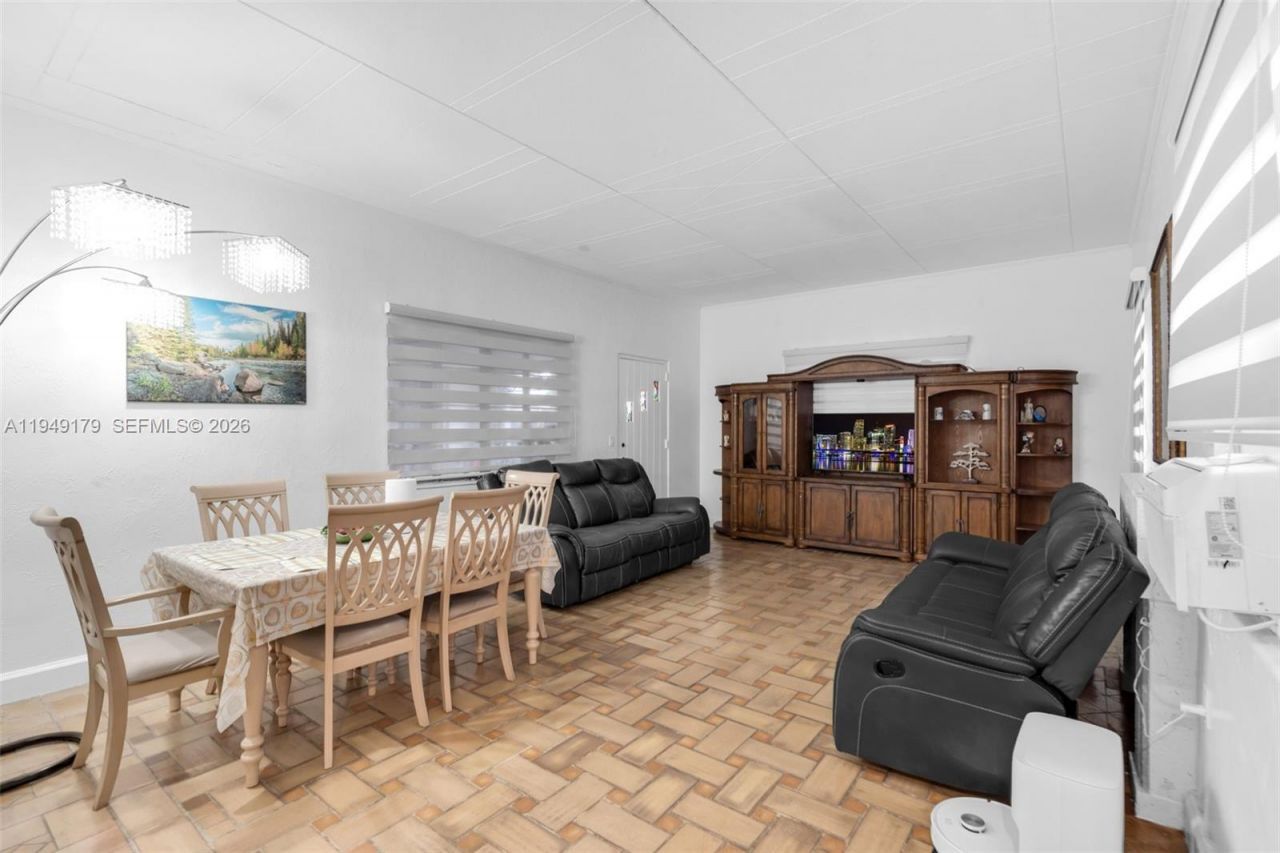 1829 NW 31st Ave, Miami, FL 33125 Photo