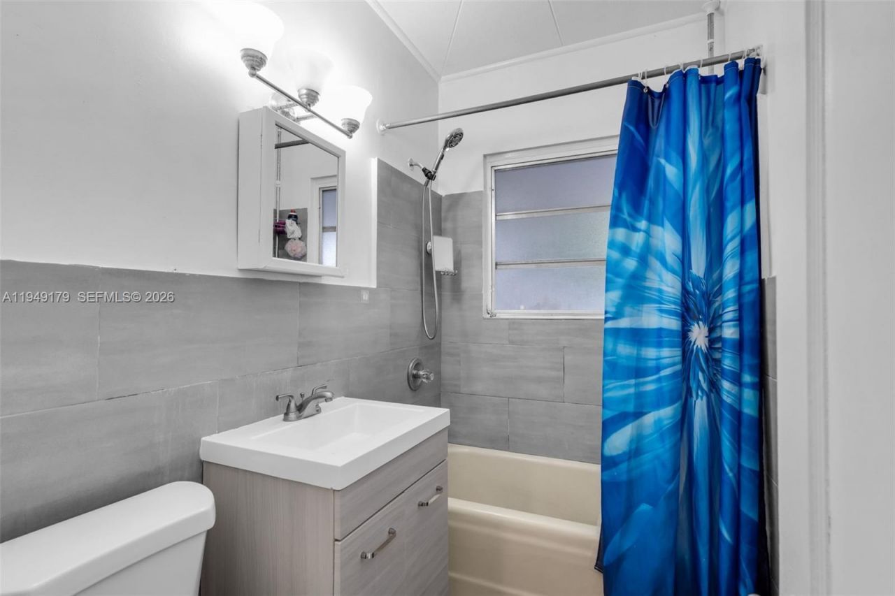 1829 NW 31st Ave, Miami, FL 33125 Photo