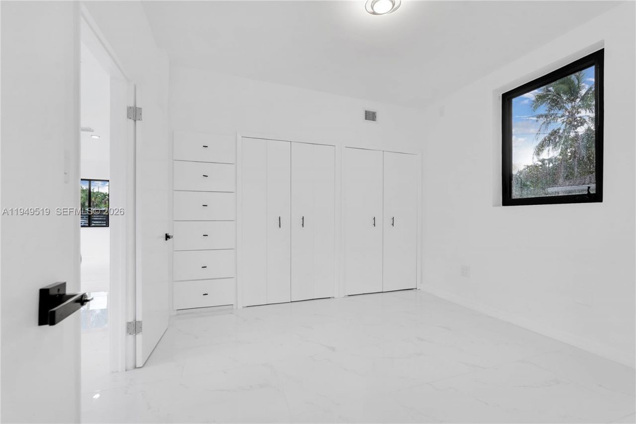 972 SW 44th Ave, Miami, FL 33134 Photo