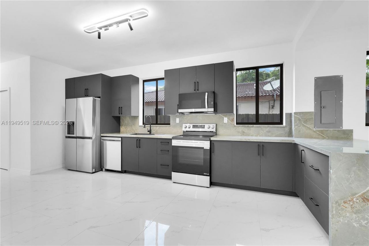 972 SW 44th Ave, Miami, FL 33134 Photo