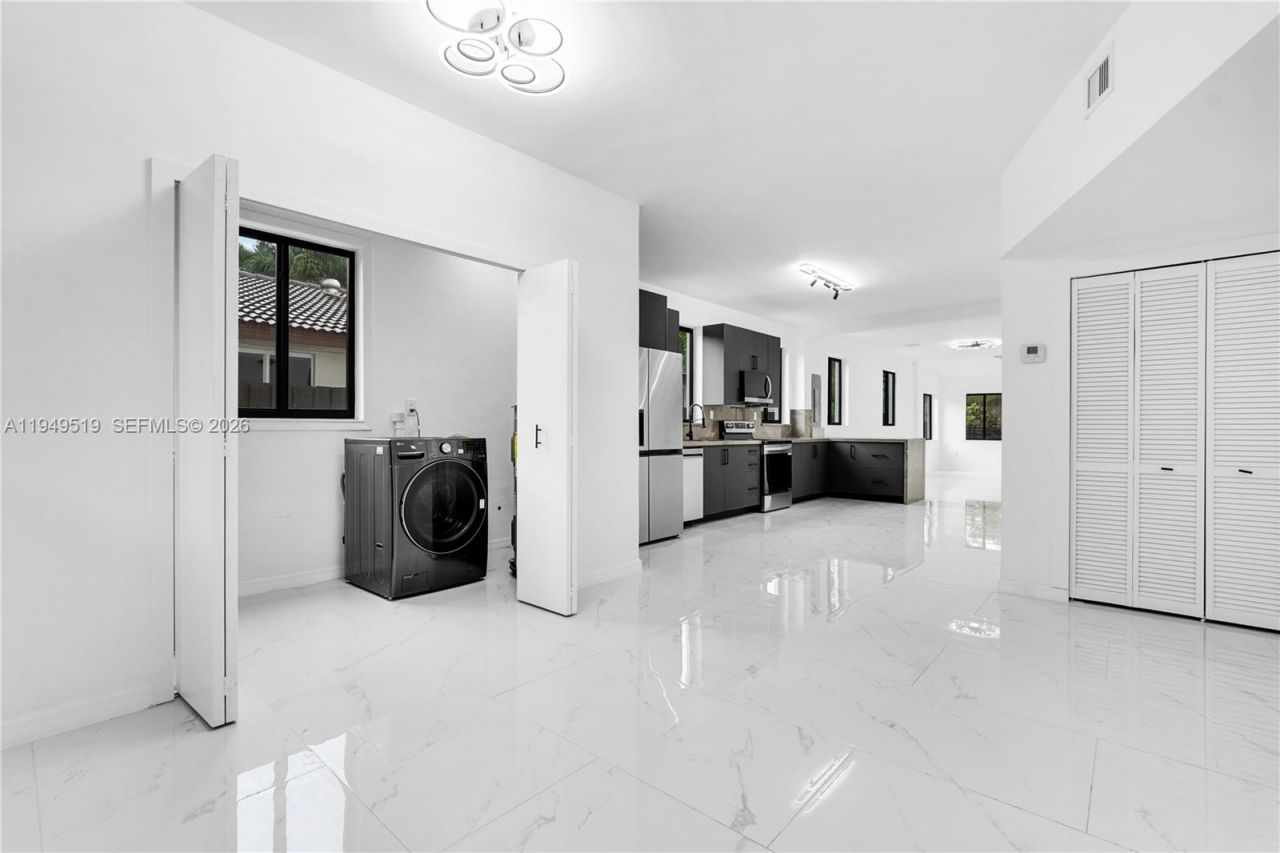 972 SW 44th Ave, Miami, FL 33134 Photo