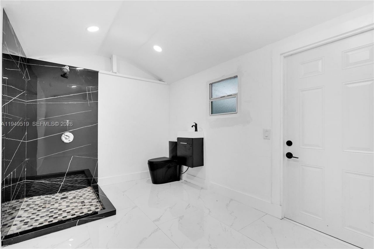 972 SW 44th Ave, Miami, FL 33134 Photo