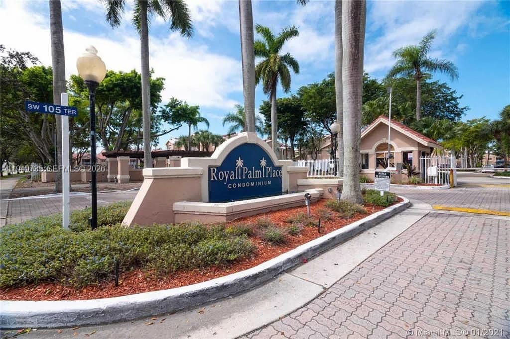10521 SW 157th Pl, Unit 303, Miami, FL 33196 Main Photo