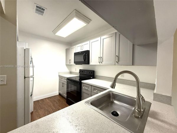 10043 Winding Lake Rd, Unit 201, Sunrise, FL 33351