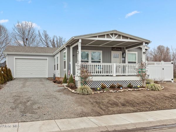 1664 W Bounty LOOP, Hayden, ID 83835