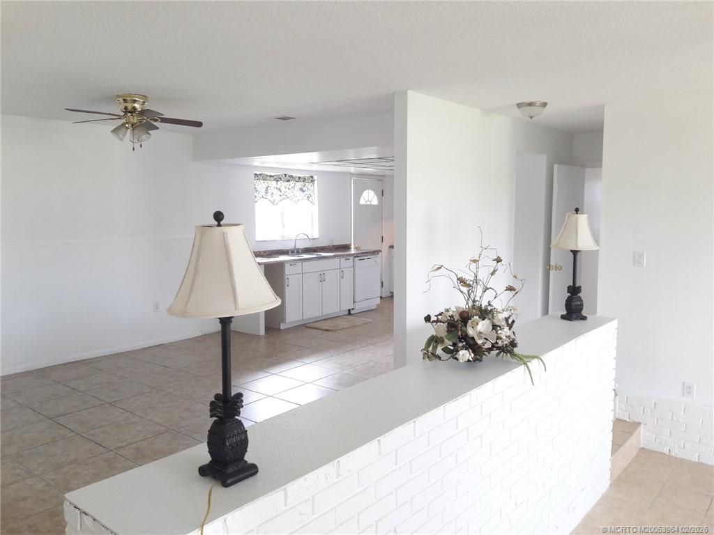 350 NE Granduer Avenue, Port Saint Lucie, FL 34983 Photo