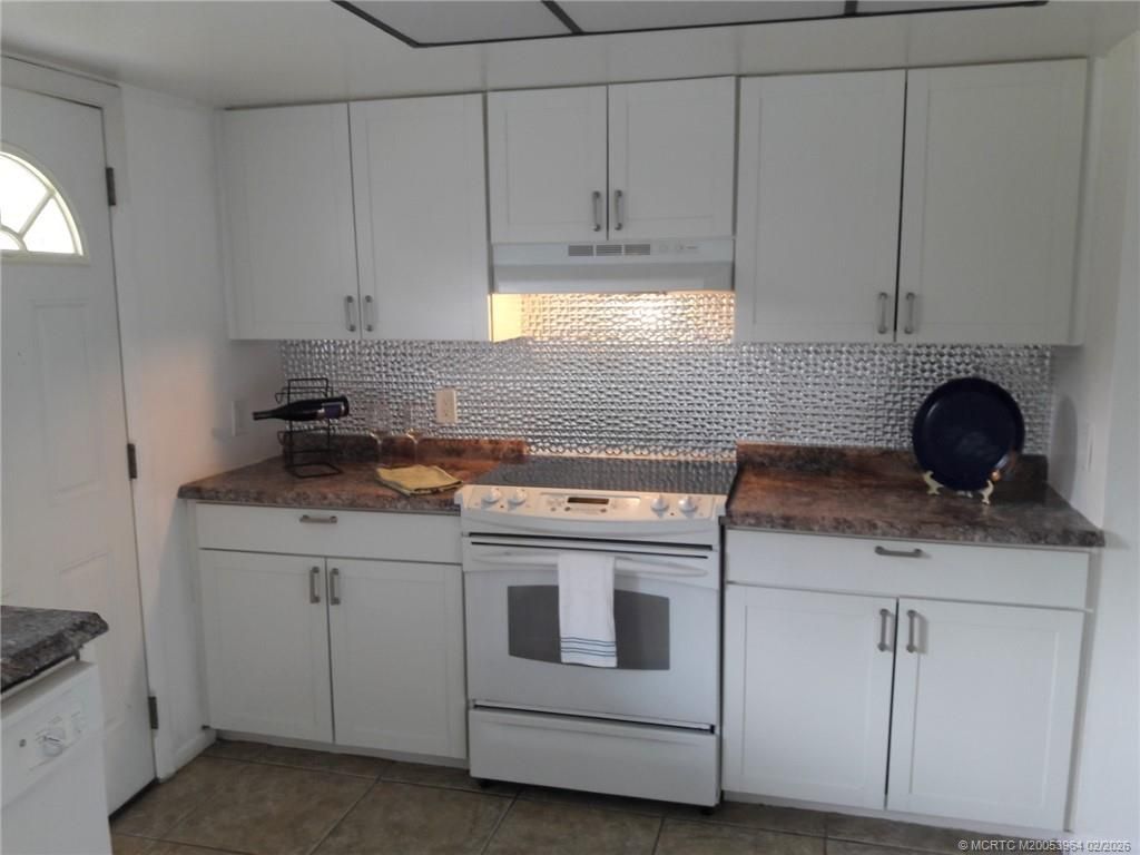 350 NE Granduer Avenue, Port Saint Lucie, FL 34983 Photo