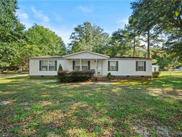 5491 Calhoun Court, Hope Mills, NC 28348