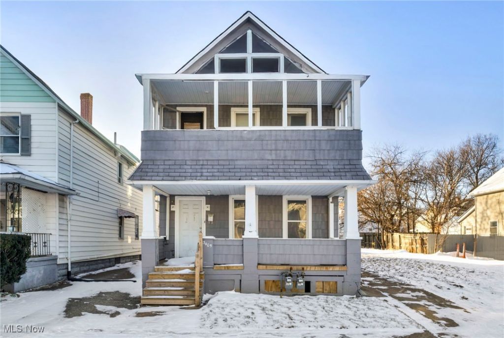 3405 Roehl Avenue, Cleveland, OH 44109 Main Photo