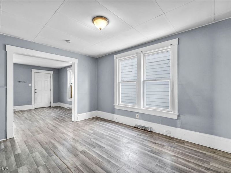 3405 Roehl Avenue, Cleveland, OH 44109 Photo 12