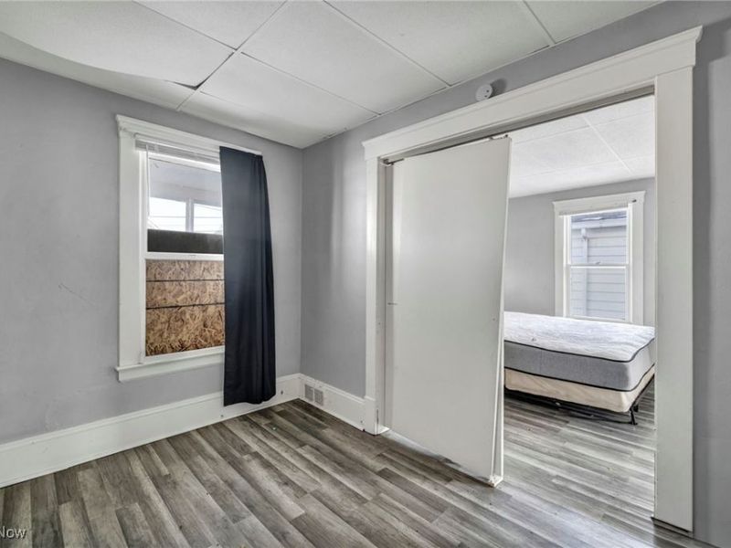 3405 Roehl Avenue, Cleveland, OH 44109 Photo 30