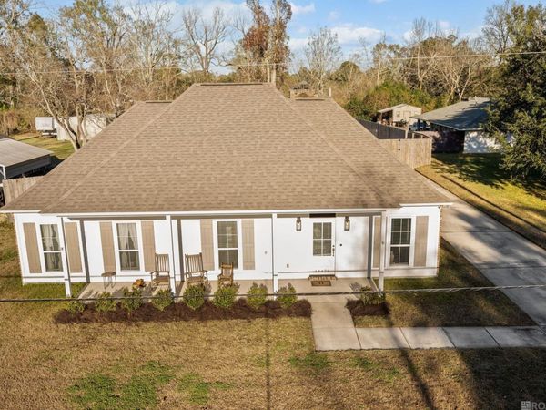 18478 Magnolia Est, Prairieville, LA 70769