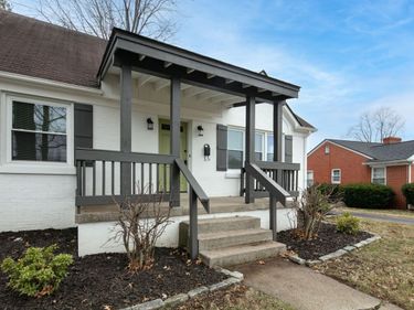 334 Stratford Drive, Lexington, KY 40503