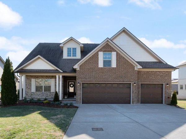 5537 Stonefield Dr, Smyrna, TN 37167