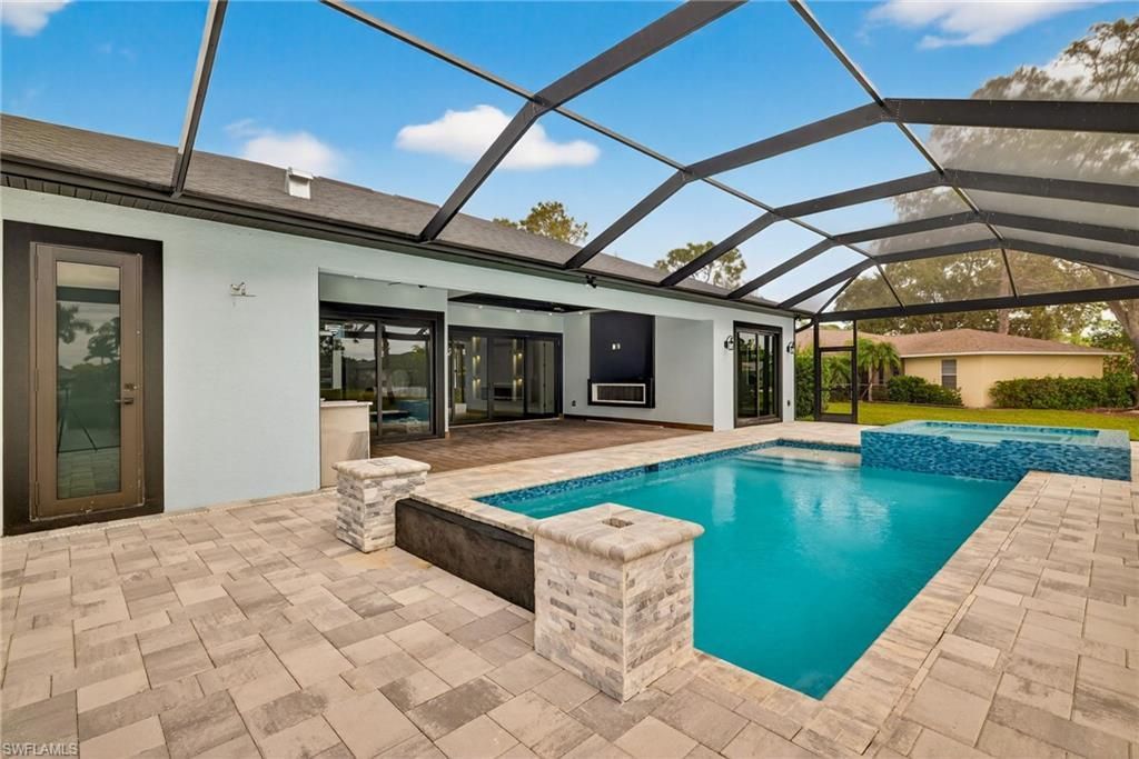 10318 St Patrick Ln , Bonita Springs, FL 34135 Photo