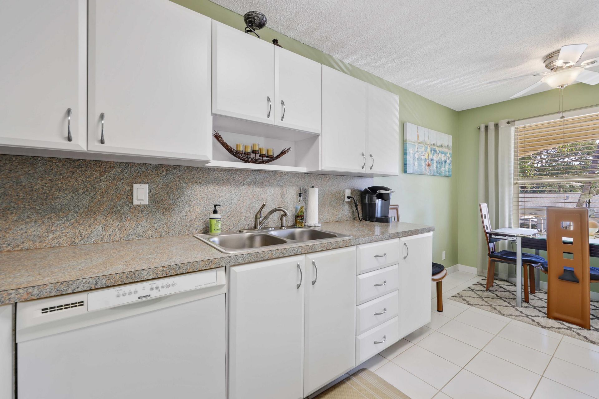 13757 Flora Place, Unit E, Delray Beach, FL 33484 Photo
