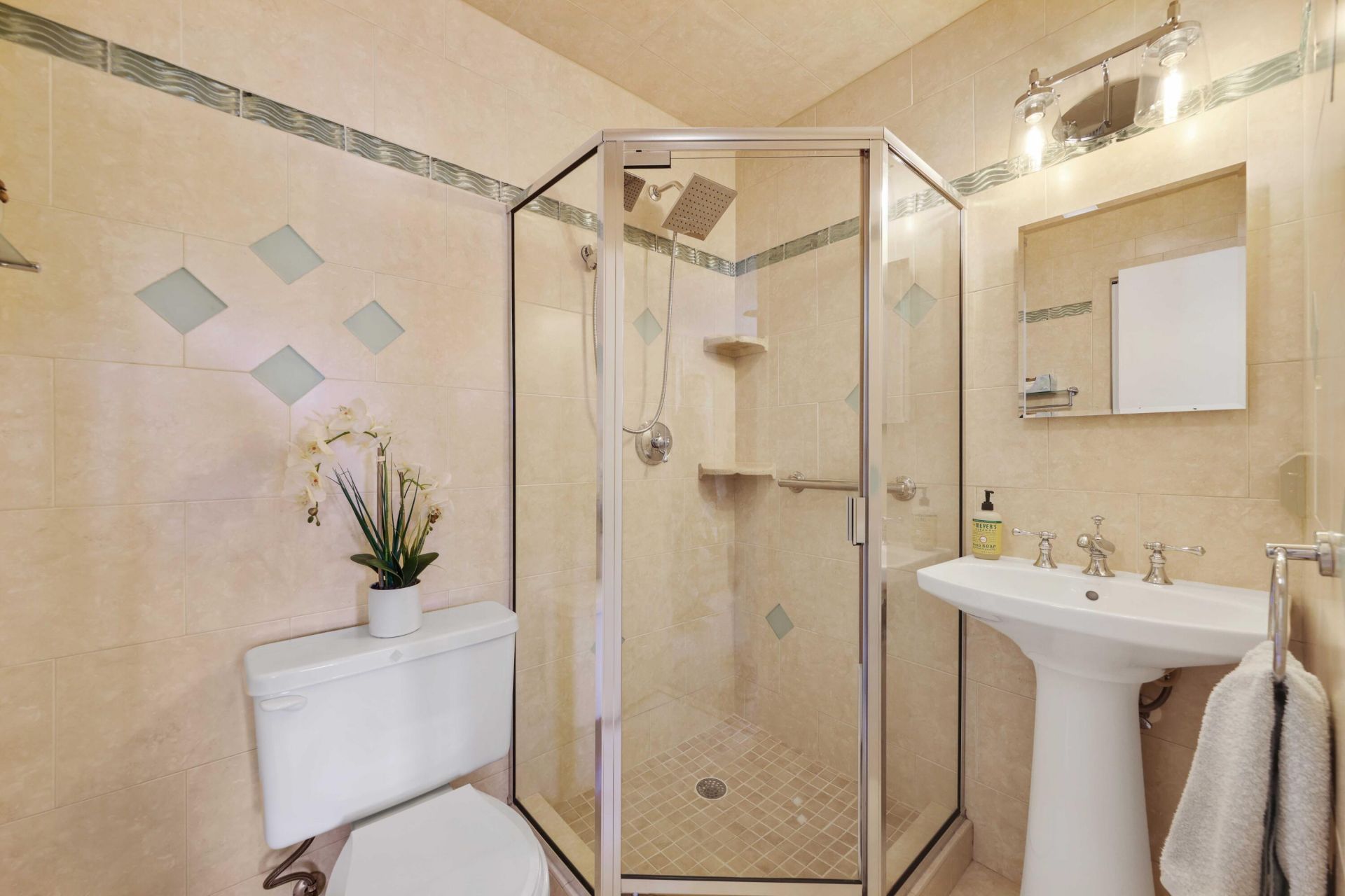 13757 Flora Place, Unit E, Delray Beach, FL 33484 Photo